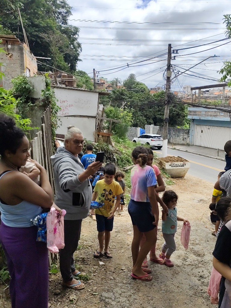 Famílias e Crianças Felizes